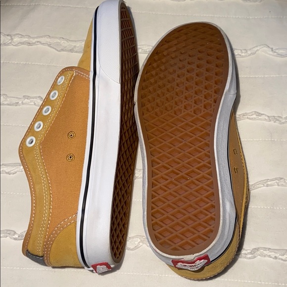 Vans Old Skool Pros - Picture 4 of 5